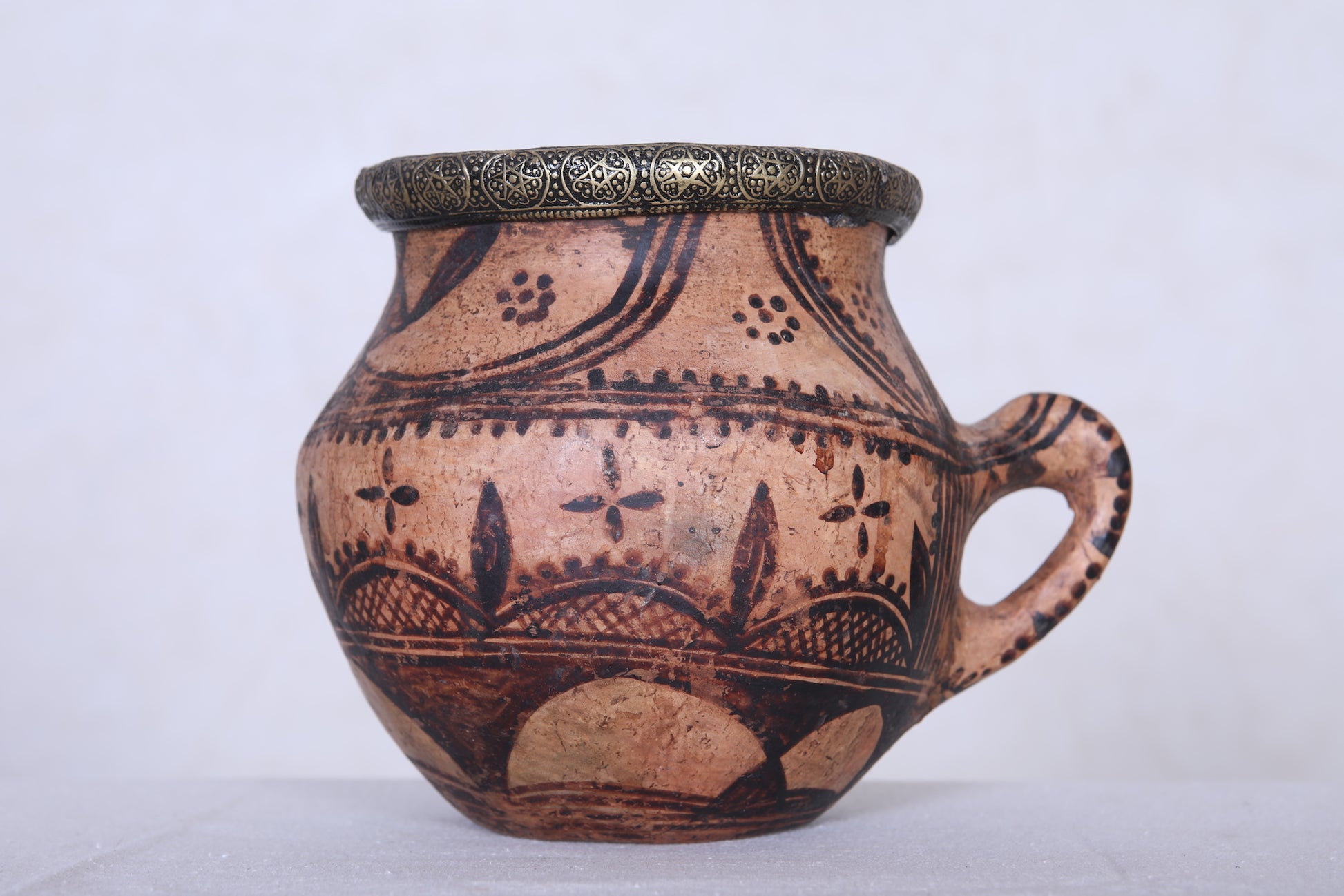Antique moroccan clay water pot 5.5 INCHES X  5.5 INCHES