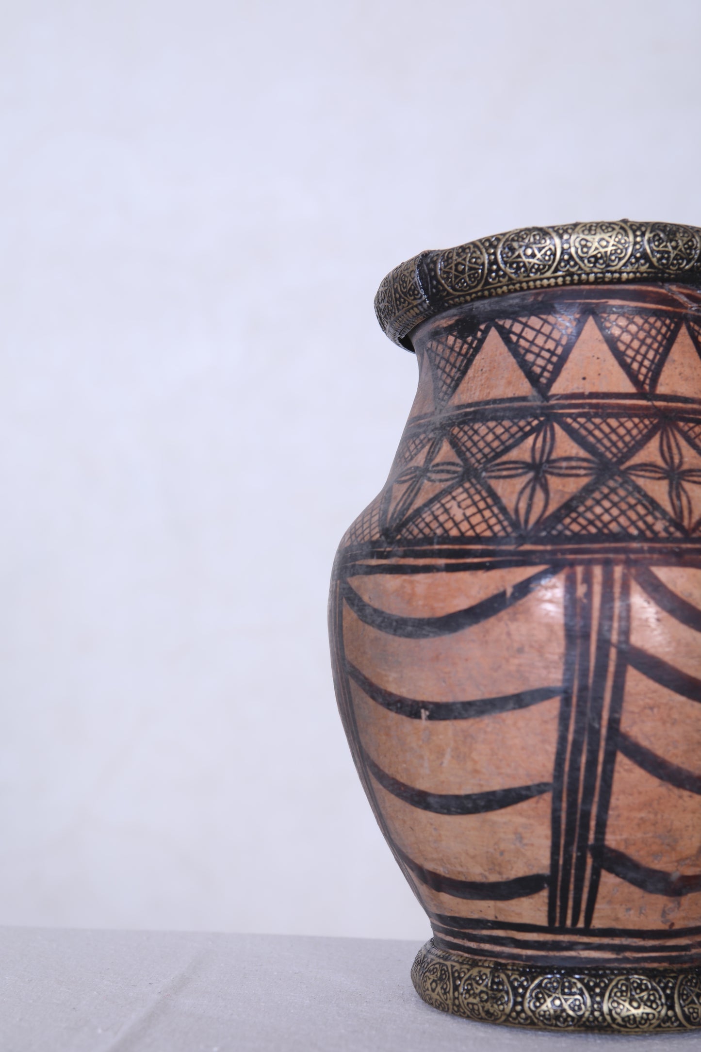 Antique moroccan clay water pot 4.2 INCHES X 7 INCHES