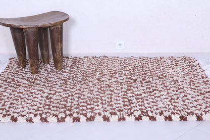Shaggy brown and beige check rug 4.6 X 6.2 Feet