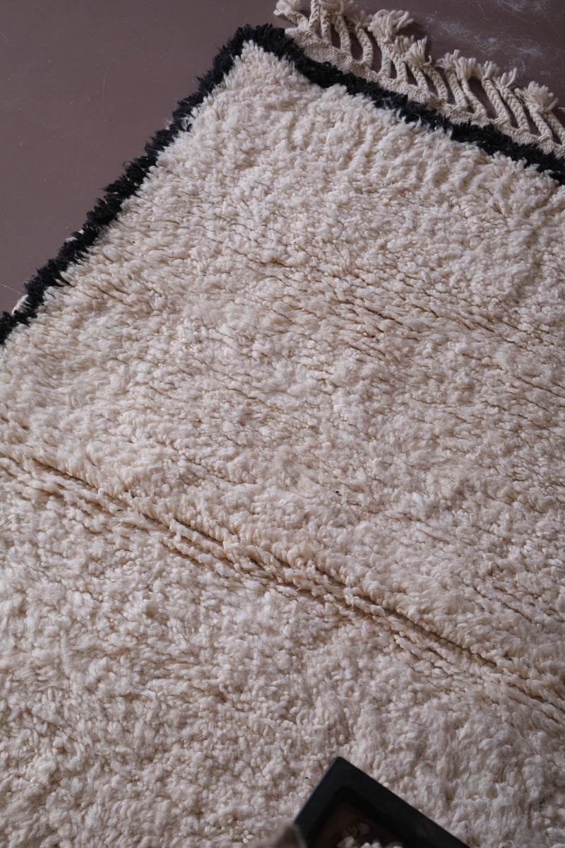 Beni Ourain Rug 3.3 x 4.8 ft - Handmade Black Border Carpet - moroccan rug