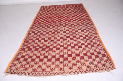 Moroccan rug 5.7 FT X 10.4 FT