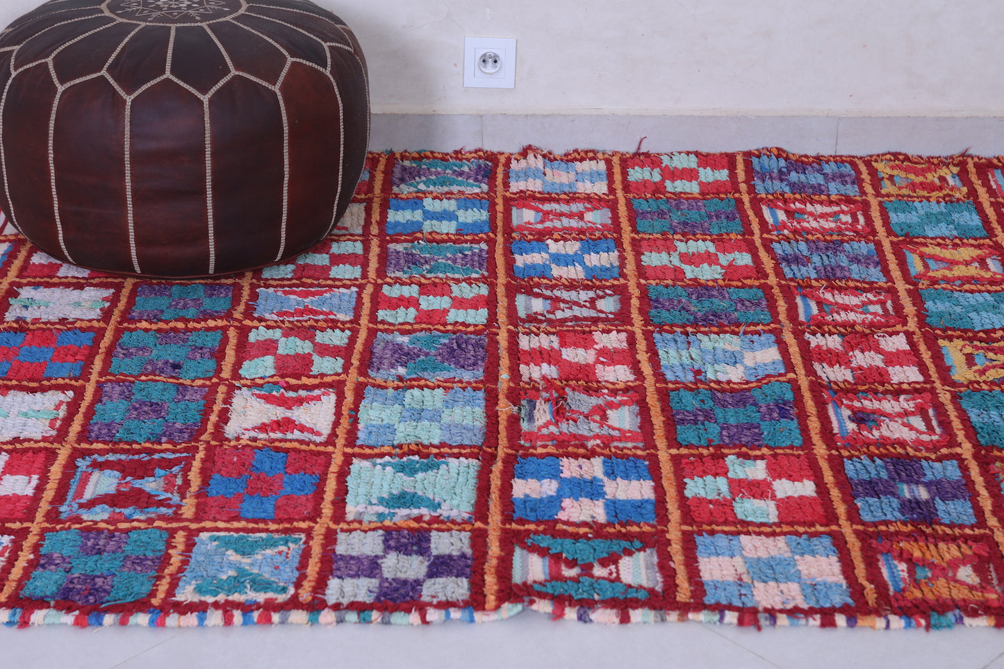 Colorful handmade moroccan berber rug 4.4 X 6.3 Feet