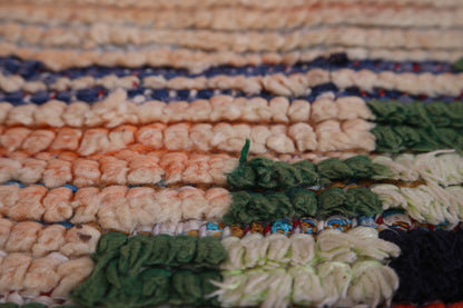 Colorful handmade moroccan berber rug 4.8 X 6.4 Feet