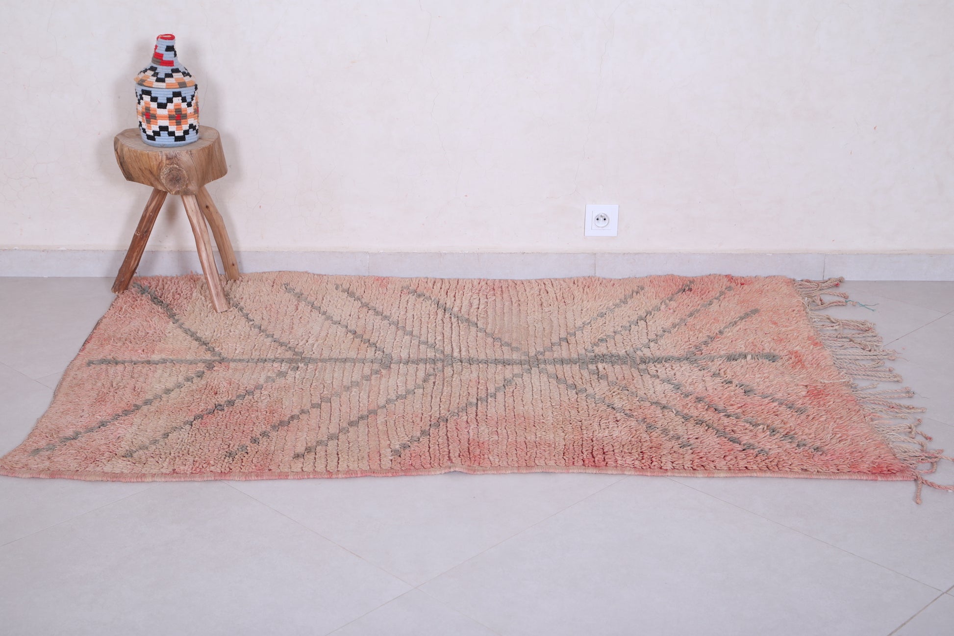 Vintage berber rug 3.6 X 5.5 Feet