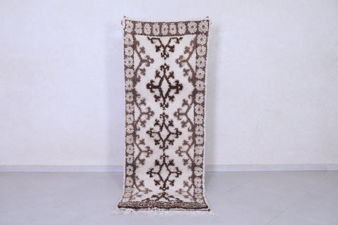 Vintage handmade moroccan berber runner rug 2.6 FT X 6.9 FT