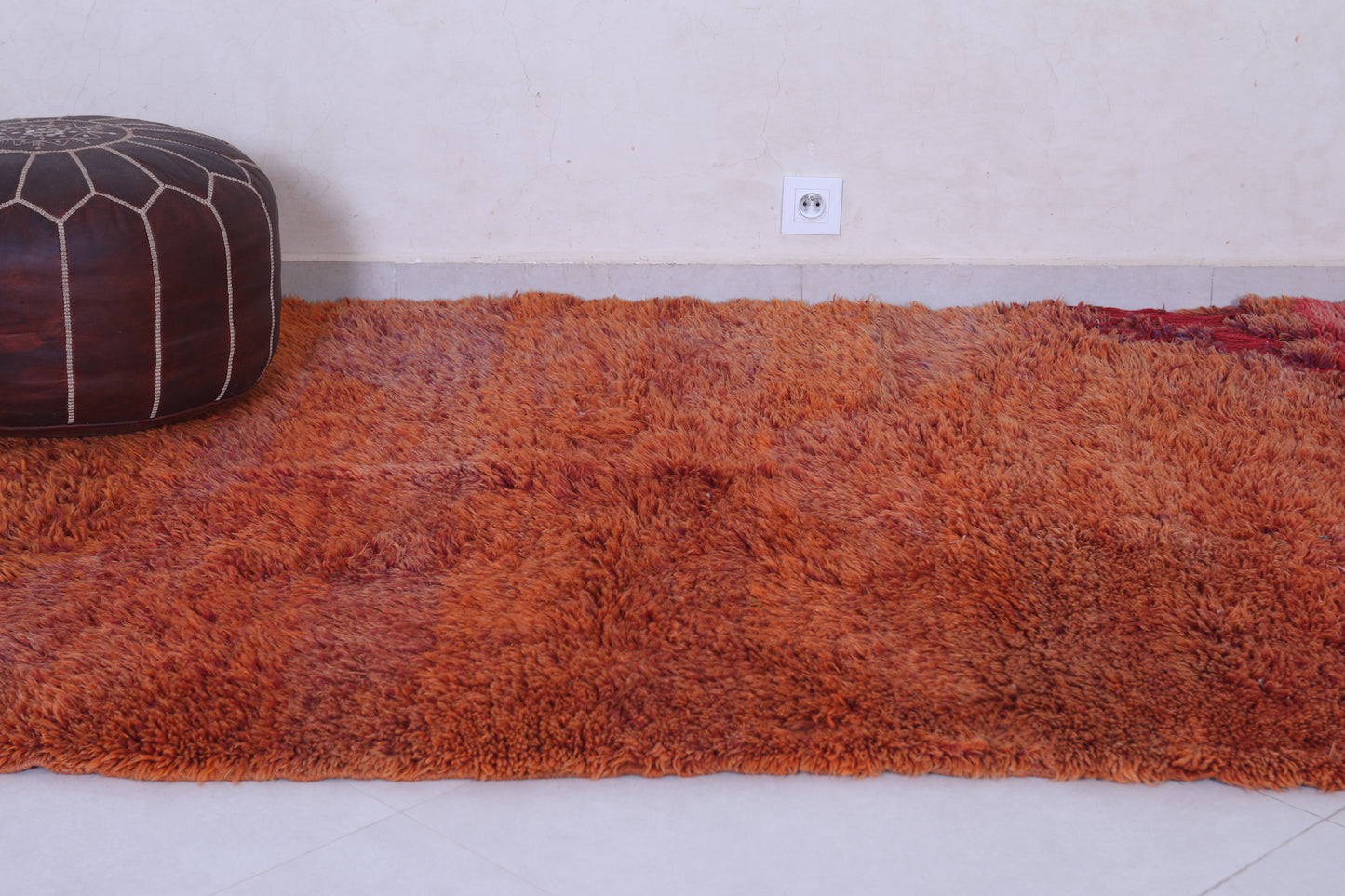 Vintage orange rug 4.8 X 7.1 Feet