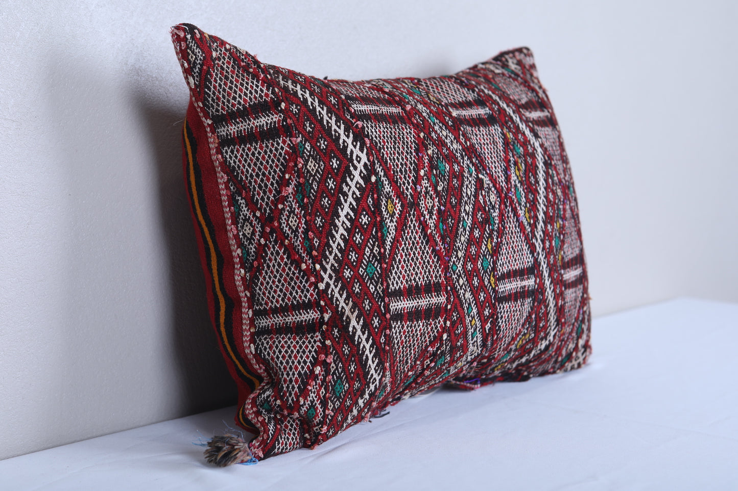 Vintage moroccan handwoven kilim pillow 14.5 INCHES X 19.6 INCHES