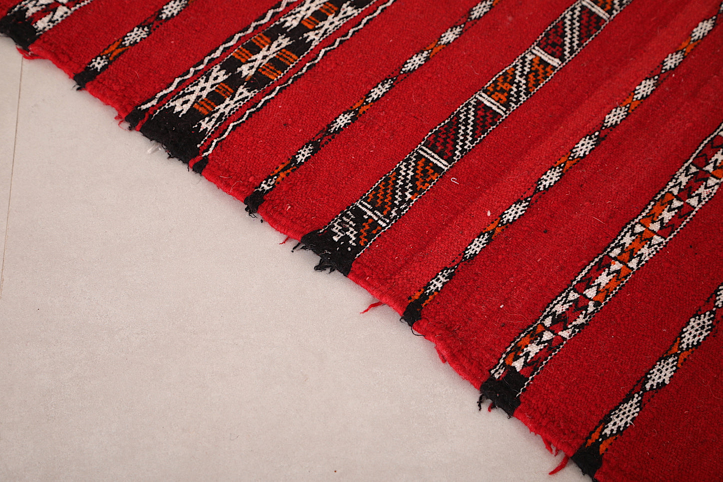 Small kilim from morocco 2.2ft x 5.2ft