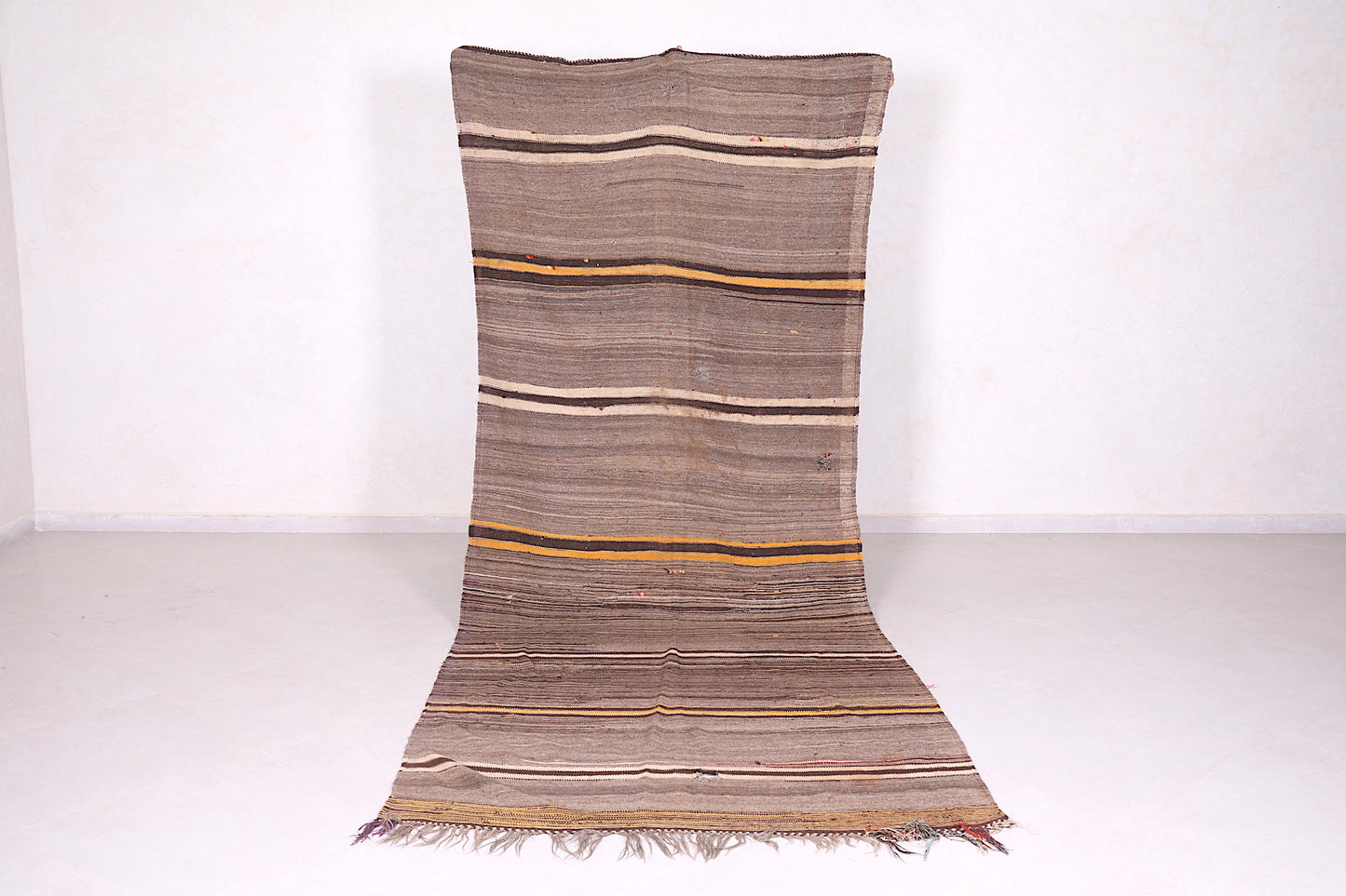 Flat woven rug 4.5 FT X 11.5 FT
