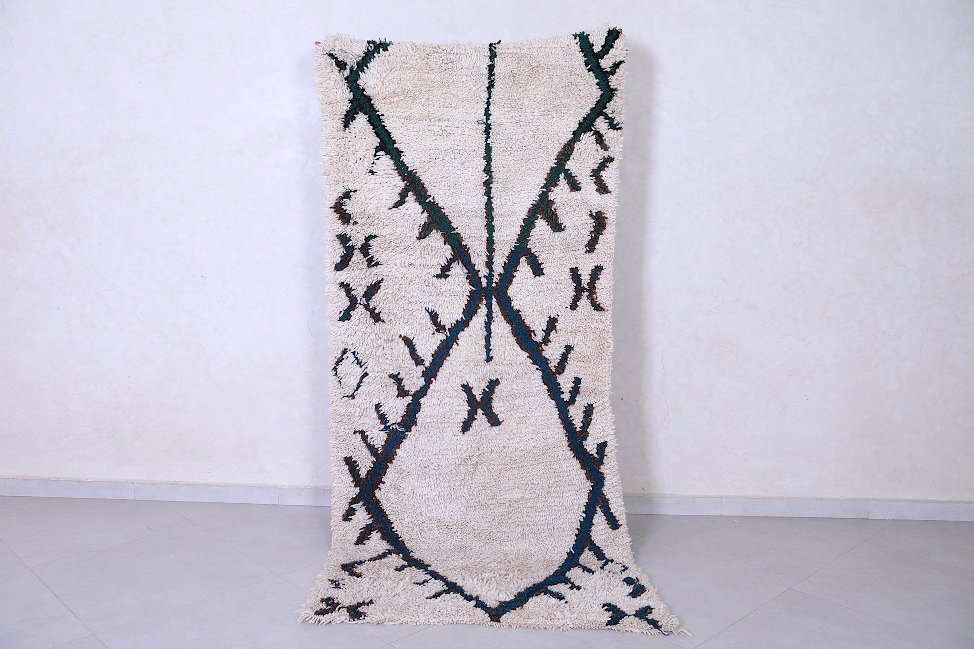 Vintage handmade moroccan berber runner rug  3.2 FT X 7.5 FT