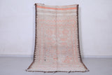Vintage moroccan area rug 4.6 X 8.9 Feet