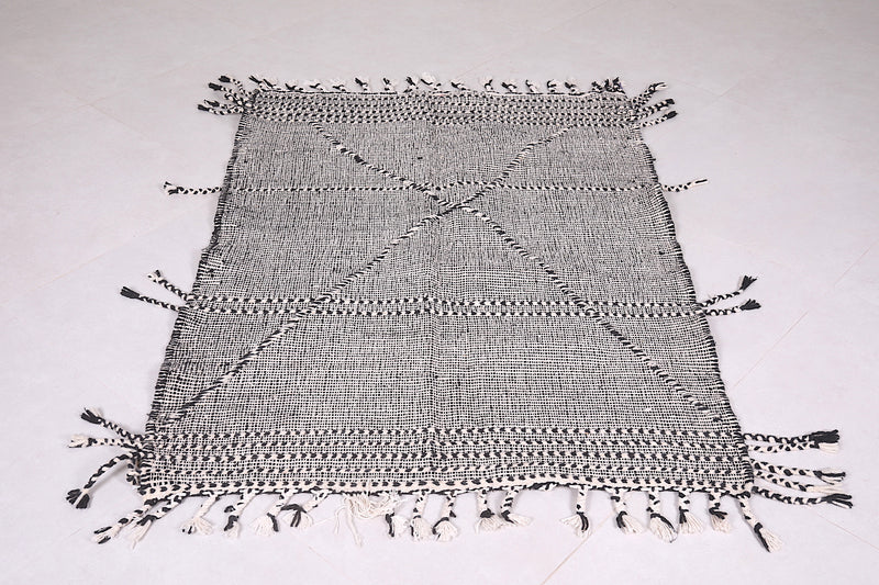Moroccan Rug - Black and White Geometric Design - 3.3x4.7 ft - Handwoven Kilim