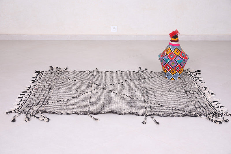 Moroccan Rug - Black and White Geometric Design - 3.3x4.7 ft - Handwoven Kilim