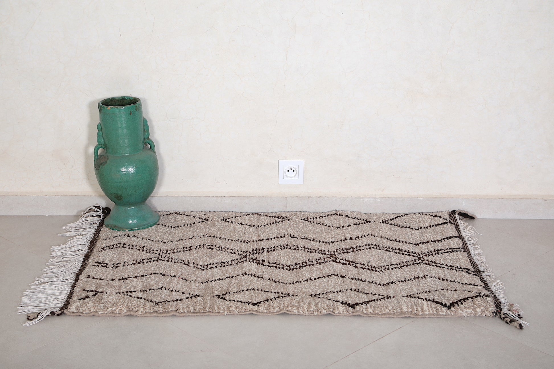 Handmade Vintage Berber rug 2.3 X 3.9 Feet