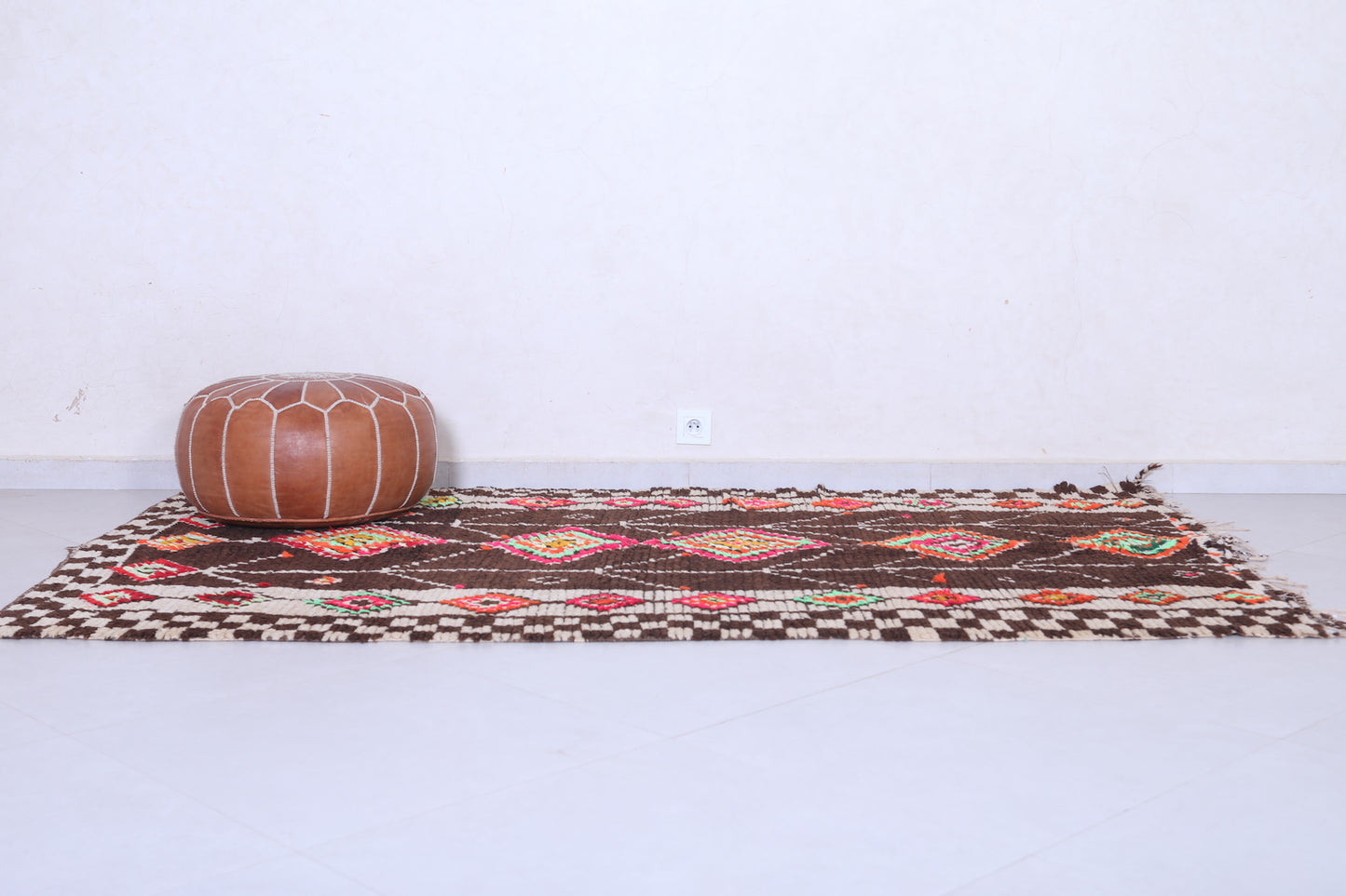 Vintage brown rug 4.6 X 7.8 Feet