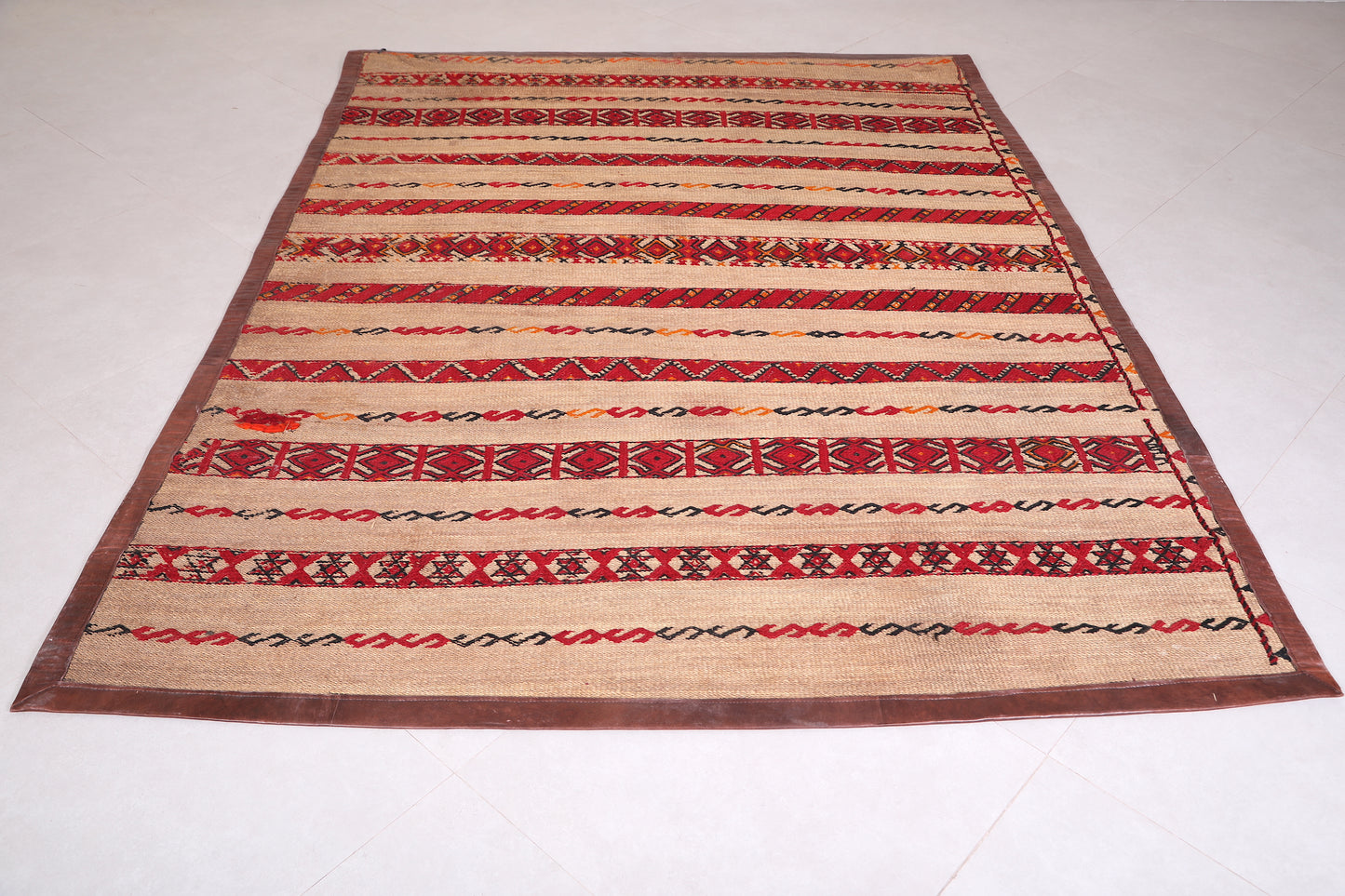 Moroccan rug 6.3 FT X 8.4 FT