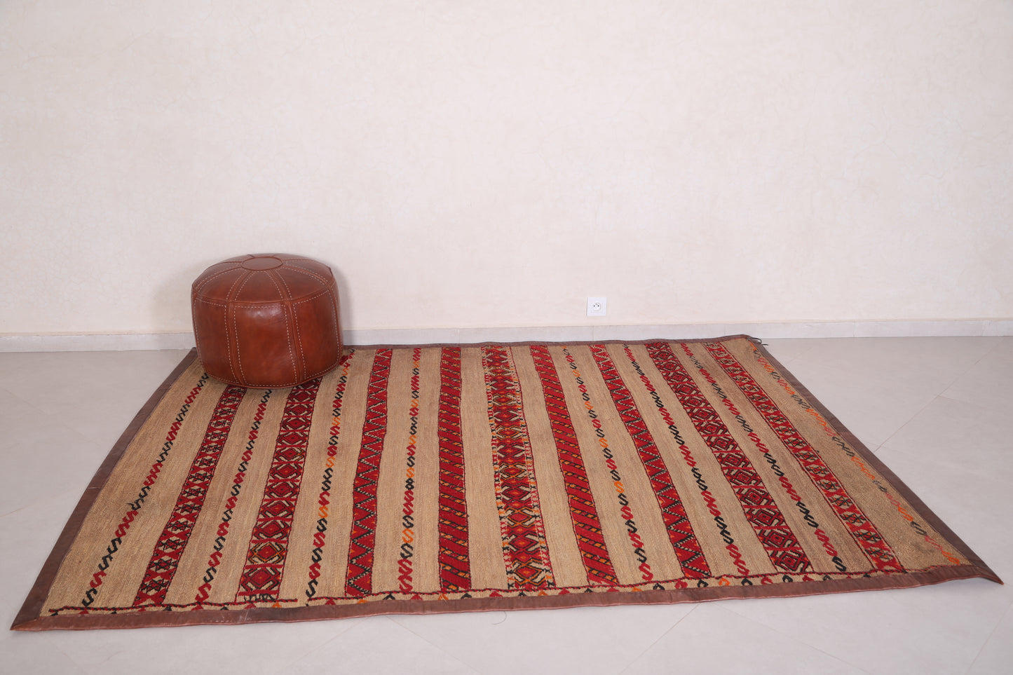 Moroccan rug 6.3 FT X 8.4 FT