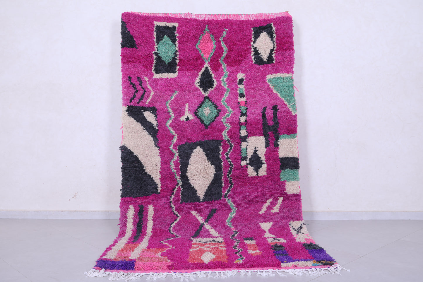 Colourful handmade moroccan berber contemporary rug 4.9 FT X 8.7 FT