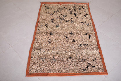 Moroccan Rug 3.2 FT X 5.3 FT