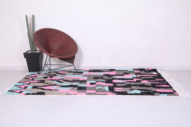 Moroccan Rug 4.9 x 7.8 Feet - Abstract Pink, Blue, and Black Design - moroccan rug