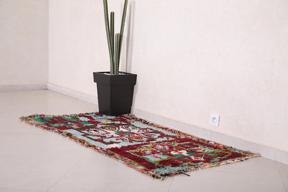 Beautiful tribal Moroccan berber rug 2.9 X 5.9 Feet