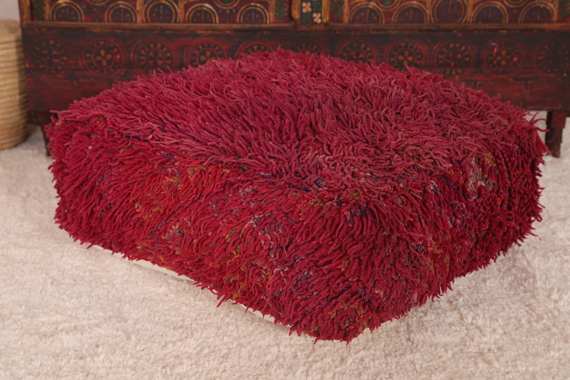 Shaggy pillow handmade Ottoman in dark red