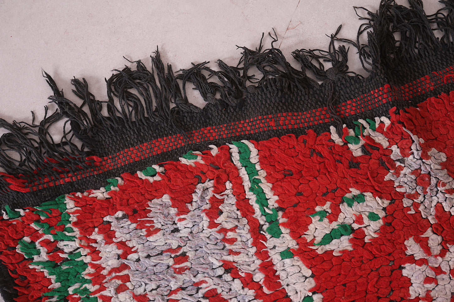 Moroccan rug 5.6 X 9.8 Feet