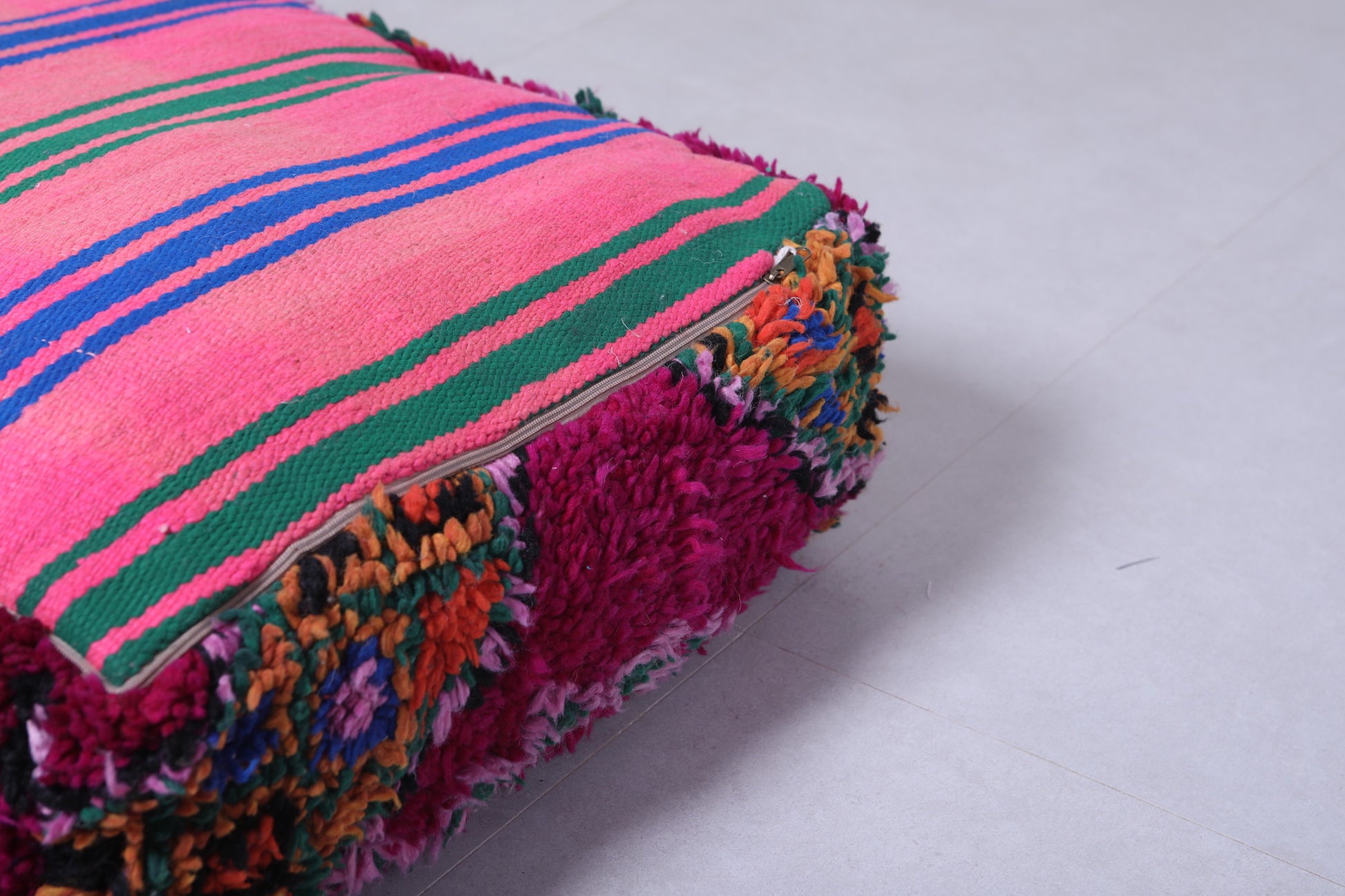 Moroccan berber ottoman wool azilal pouf