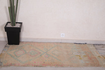 Vintage area rug 3.2 X 5.7 Feet