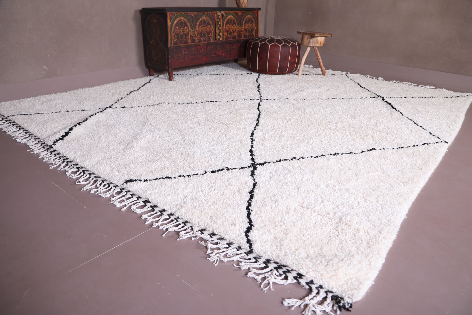 Stunning Beni ourain Moroccan rug - Hand knotted berber carpet - Custom Ru