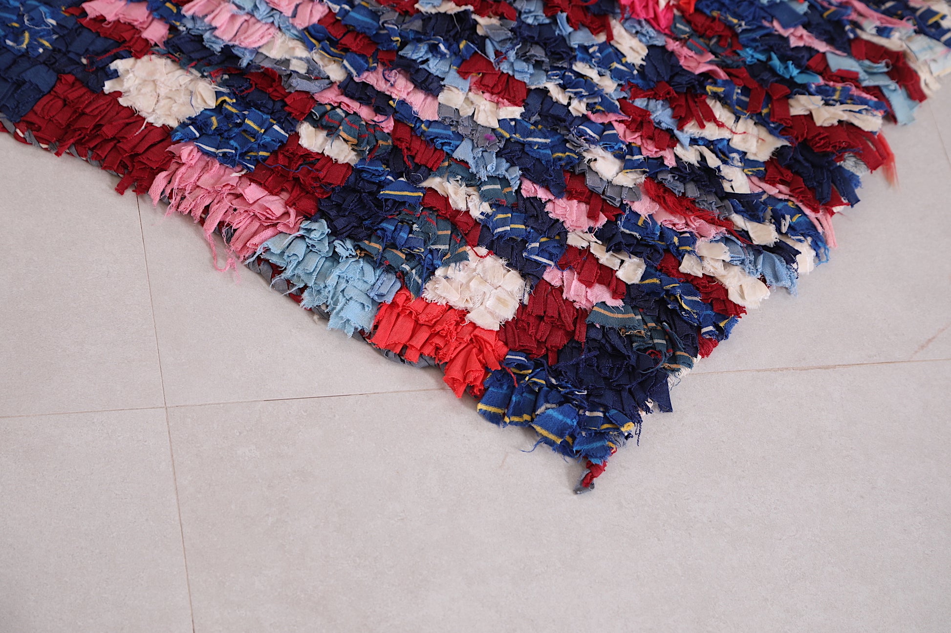 Colorful Moroccan Boucherouite rug 4.3 x 8.2 Feet