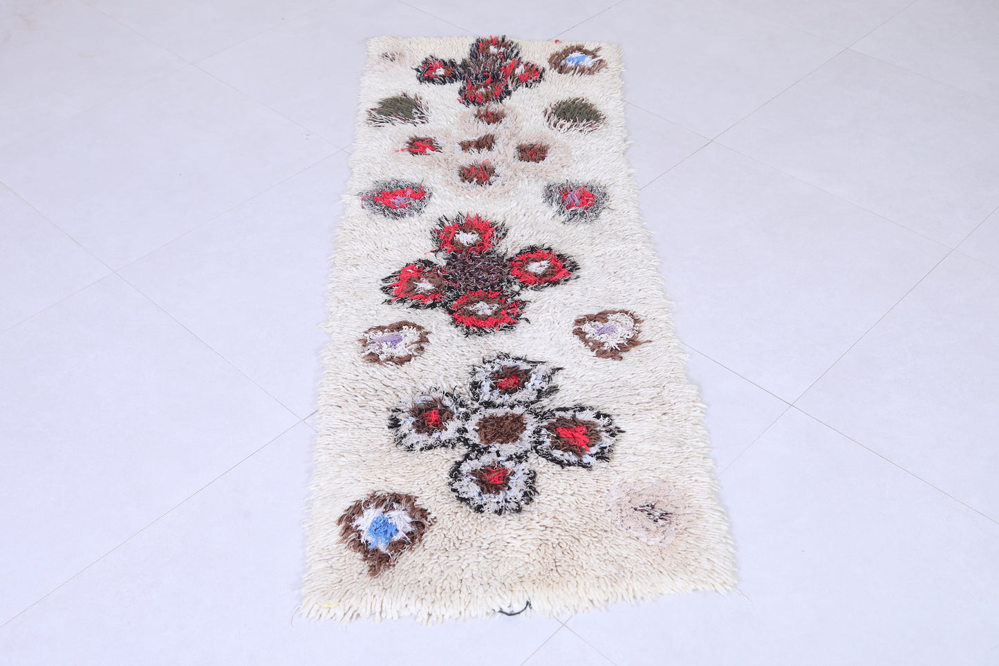 Vintage handmade moroccan berber runner rug 2 FT X 5.6 FT