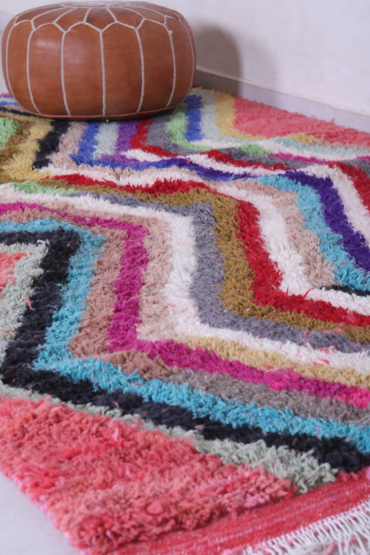 Colourful handmade vintage moroccan contemporary rug 5 FT X 7.9 FT