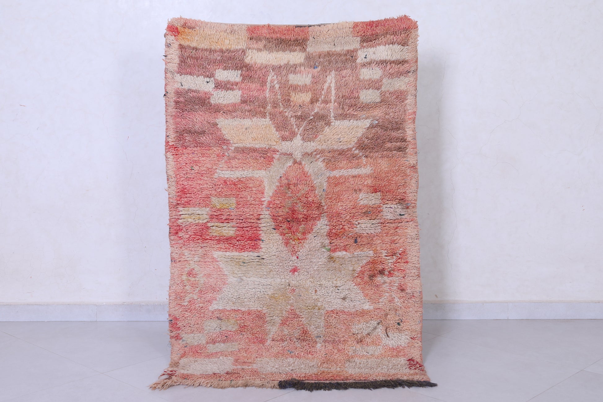 Vintage handmade moroccan berber runner rug 2.9 FT X 4.6 FT