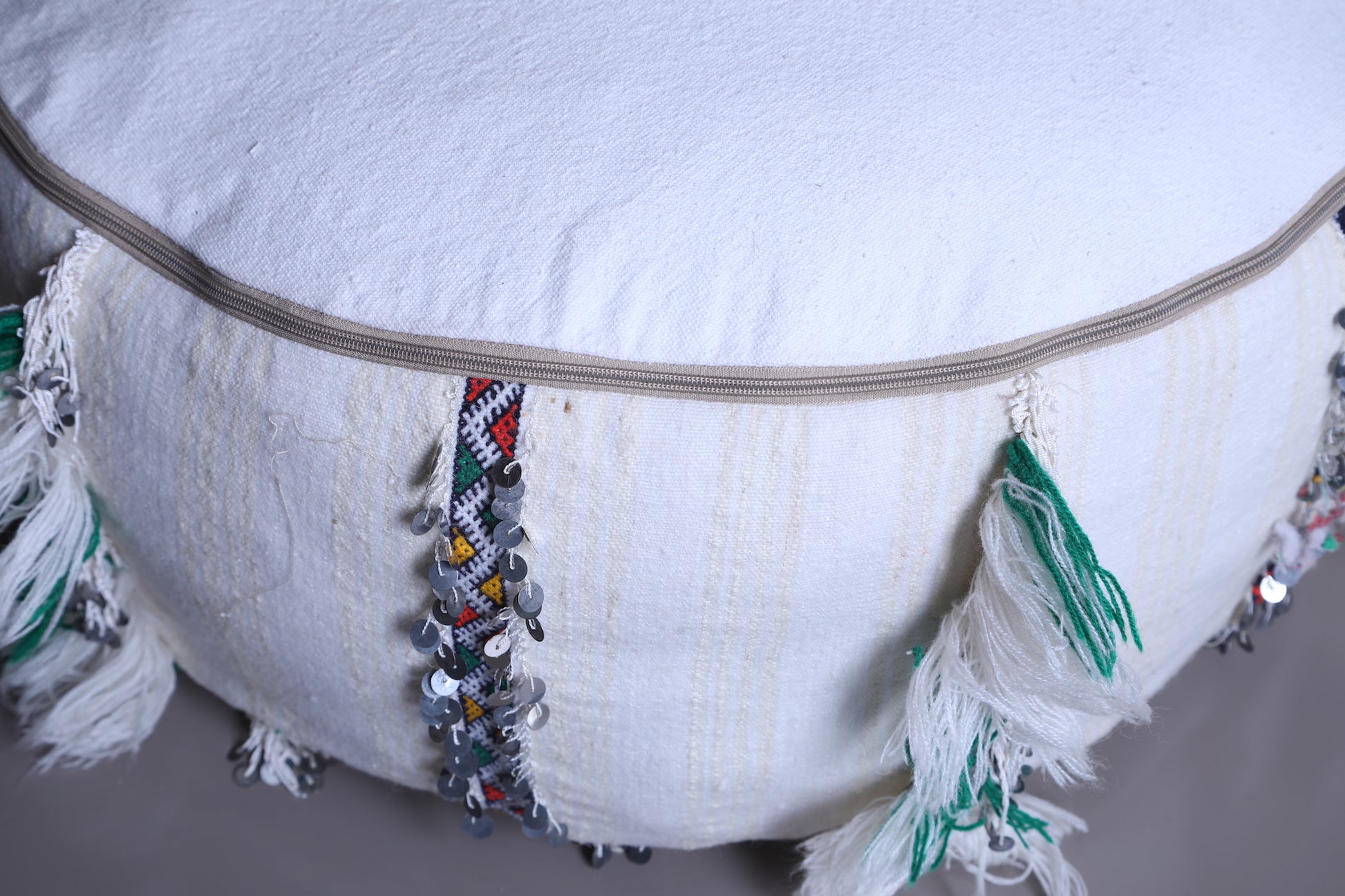 Moroccan round berber handwoven kilim pouf