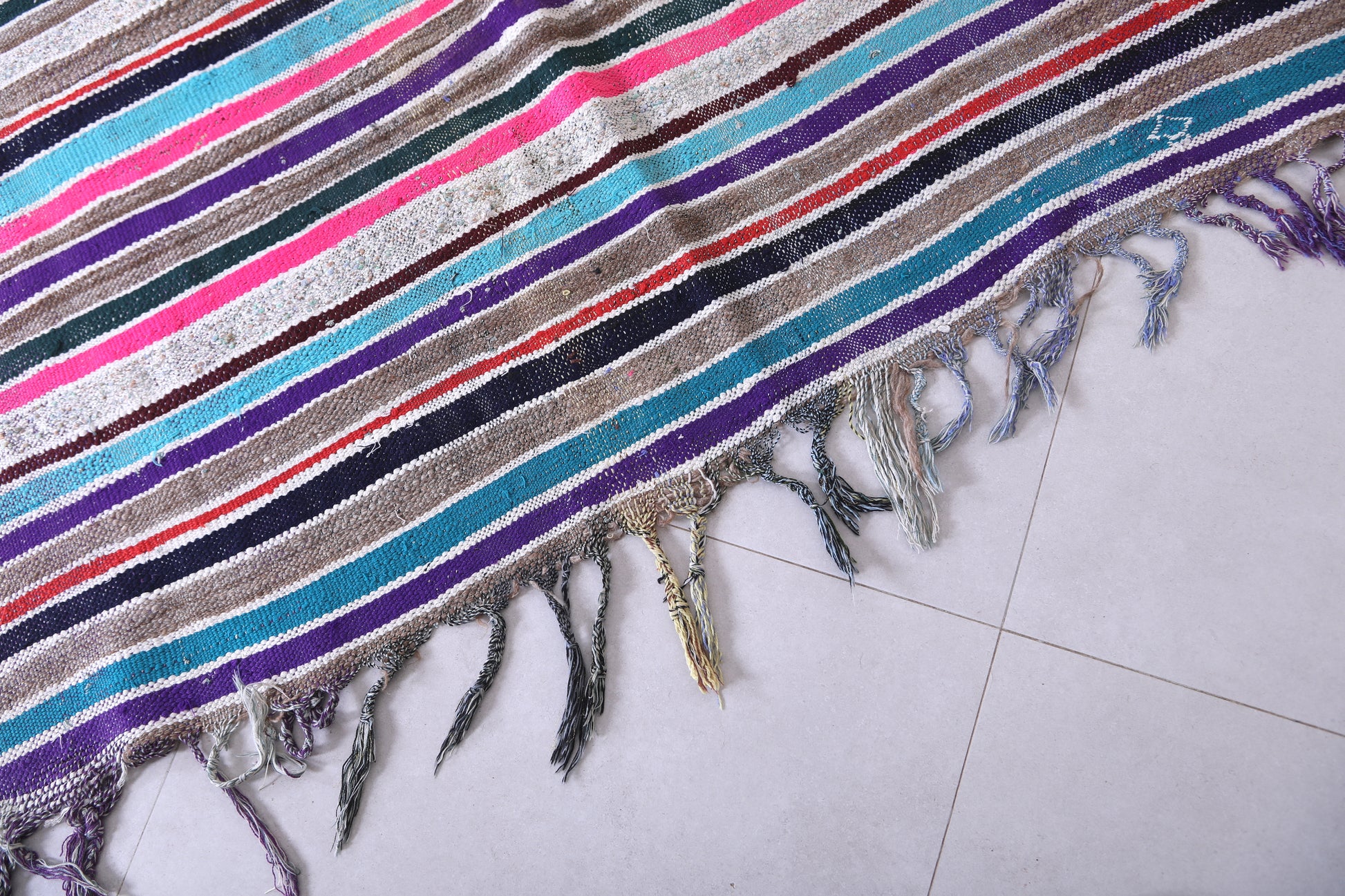 Vintage handmade Moroccan rug 4.9 X 12.9 Feet - Handwoven Kilim