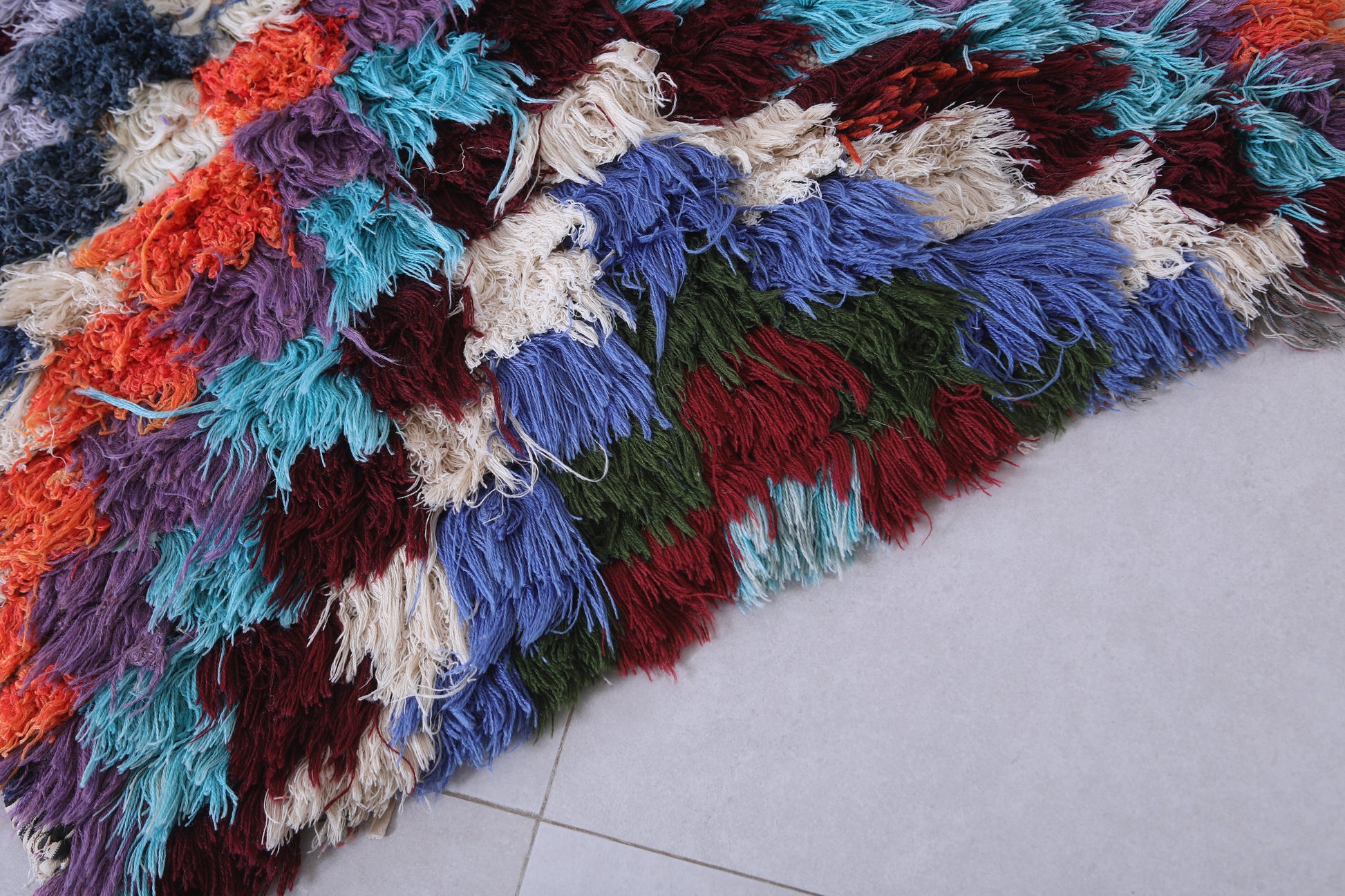Vintage handmade moroccan rug 2.1 X 7.9 Feet - Boucherouite Rugs