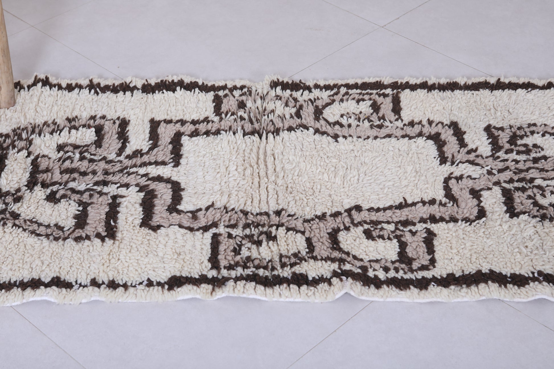 Moroccan berber rug 2.2 X 6.1 Feet - Boucherouite Rugs