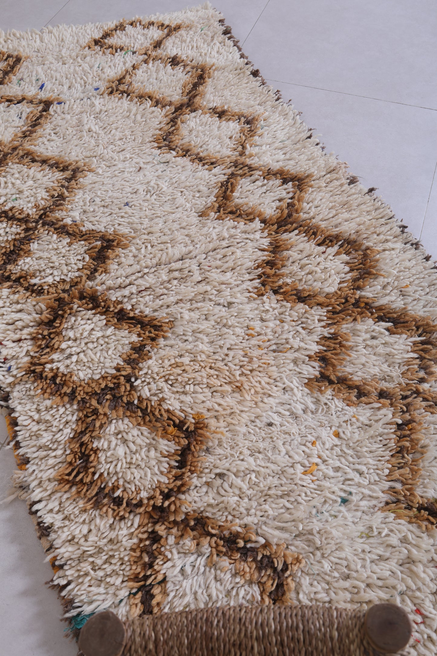 Moroccan berber rug 3 X 6.3 Feet