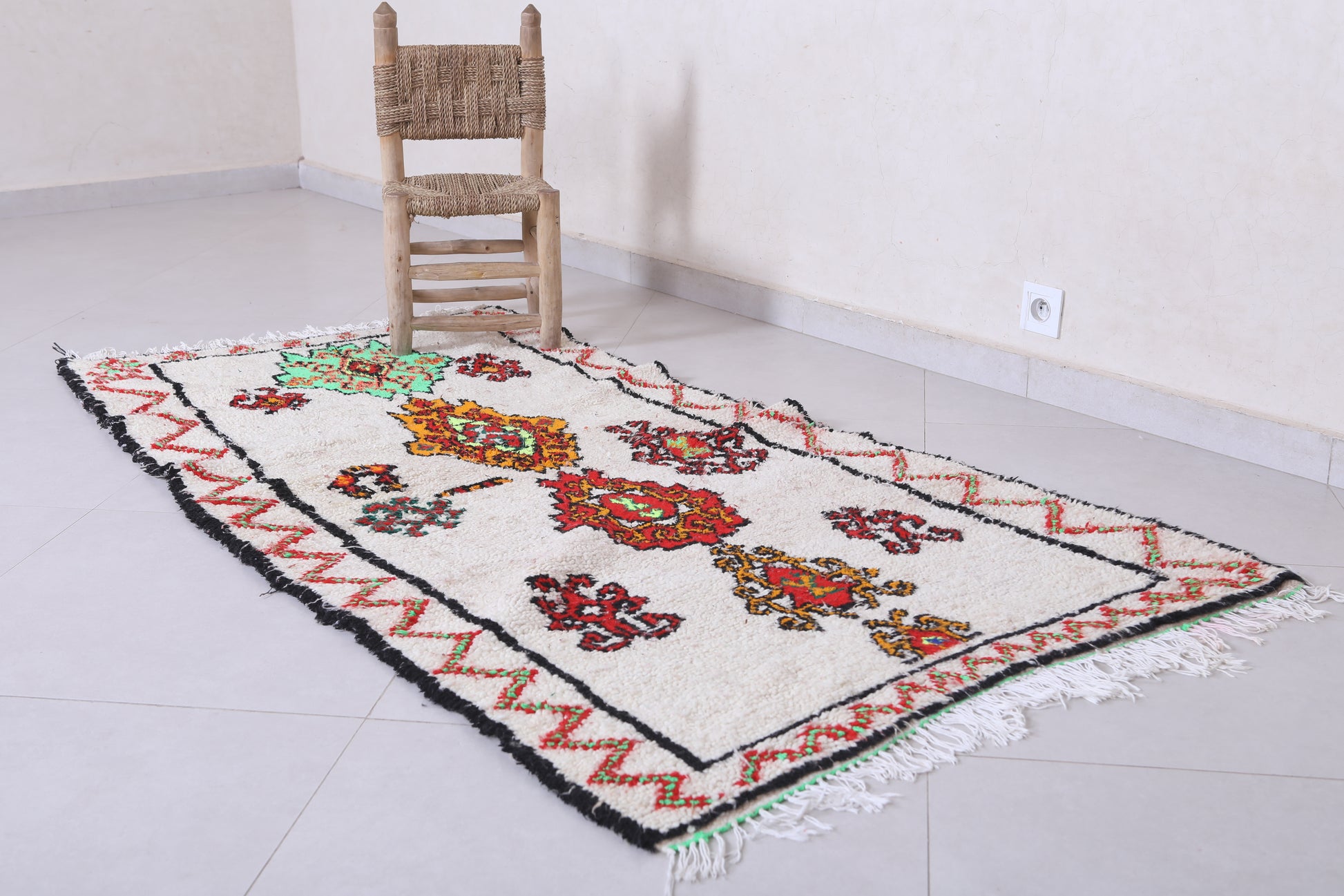 Moroccan berber rug 3.2 X 6.3 Feet - Boucherouite Rugs