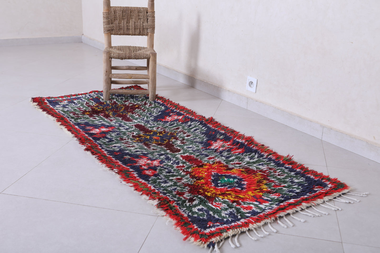 Moroccan berber rug 2.4 X 5.8 Feet - Boucherouite Rugs