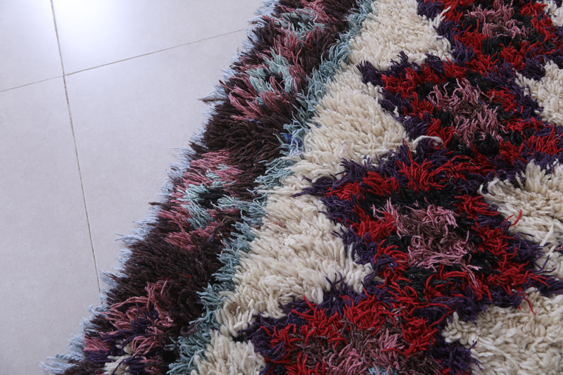 Moroccan Berber Rug with Geometric Red Pattern - 2.6 X 5.7 Feet - Boucherouite Rugs