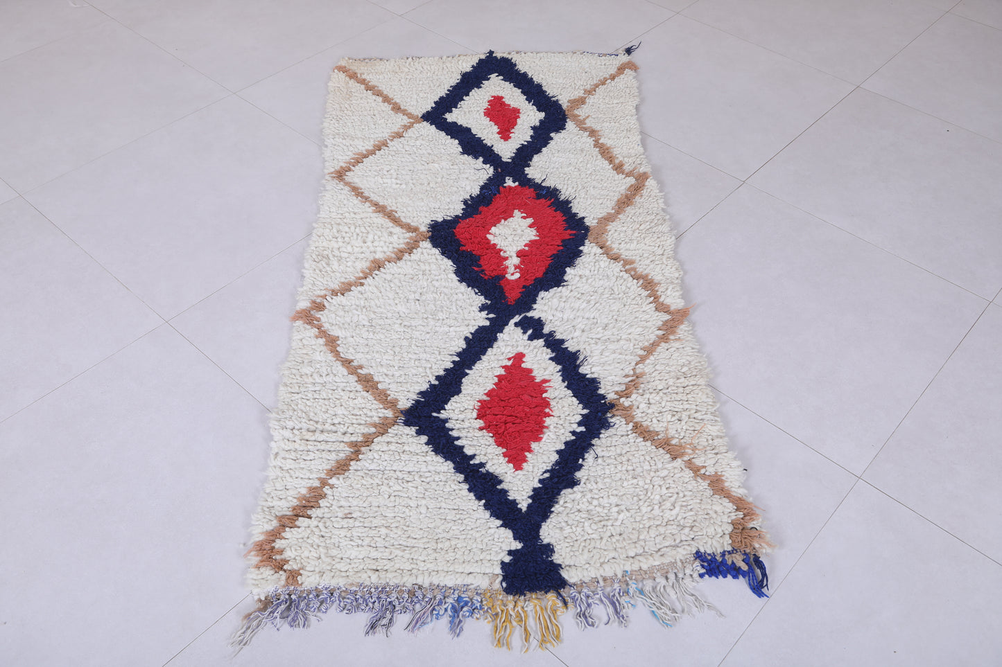 Moroccan berber rug 2.5 X 5.3 Feet