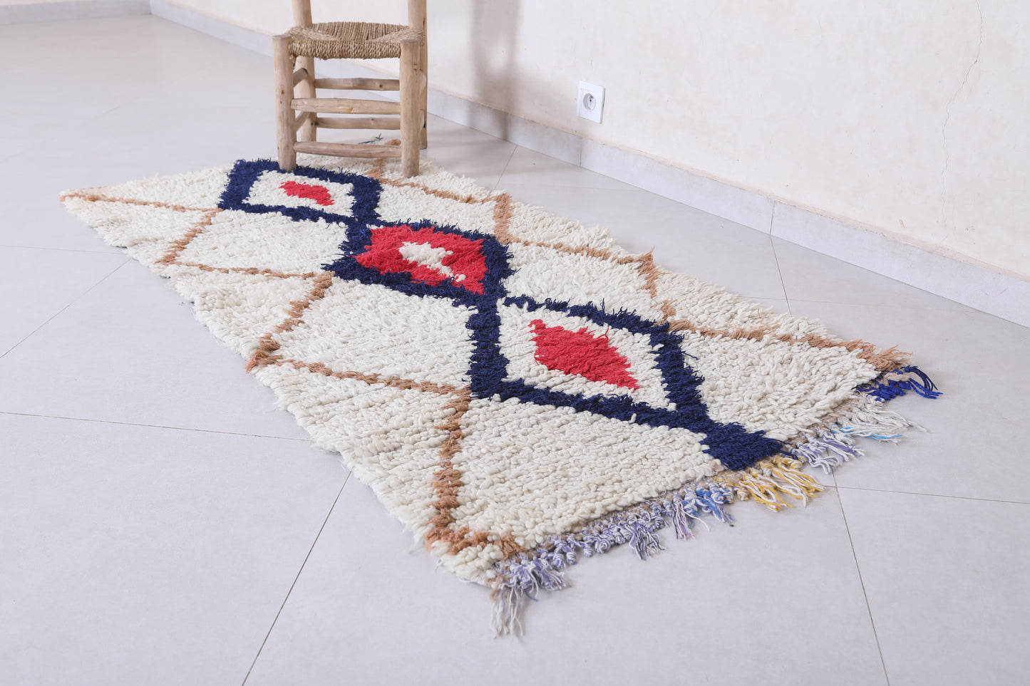 Moroccan berber rug 2.5 X 5.3 Feet - Boucherouite Rugs