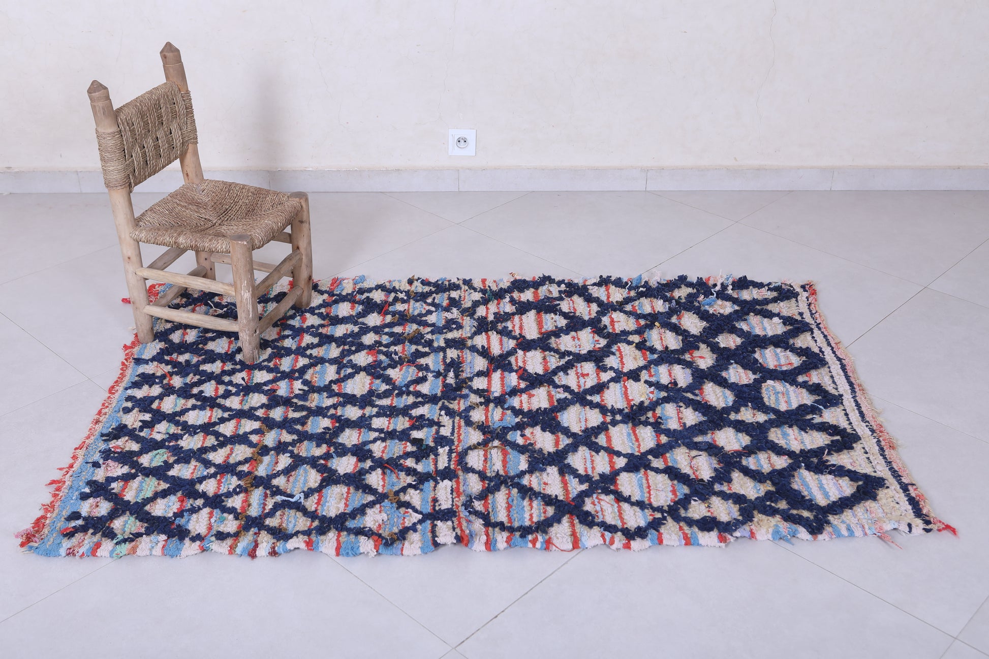 Moroccan berber rug 3.5 X 5.6 Feet - Boucherouite Rugs