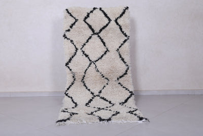 Minimalist Moroccan Berber Rug - 2.6 X 6.2 Feet - Boucherouite Rugs