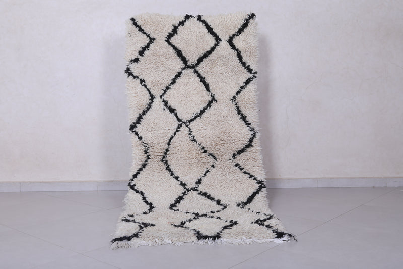 Minimalist Moroccan Berber Rug - 2.6 X 6.2 Feet - Boucherouite Rugs