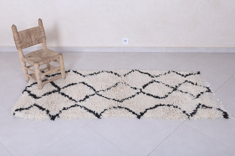 Minimalist Moroccan Berber Rug - 2.6 X 6.2 Feet - Boucherouite Rugs