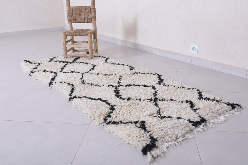 Minimalist Moroccan Berber Rug - 2.6 X 6.2 Feet - Boucherouite Rugs