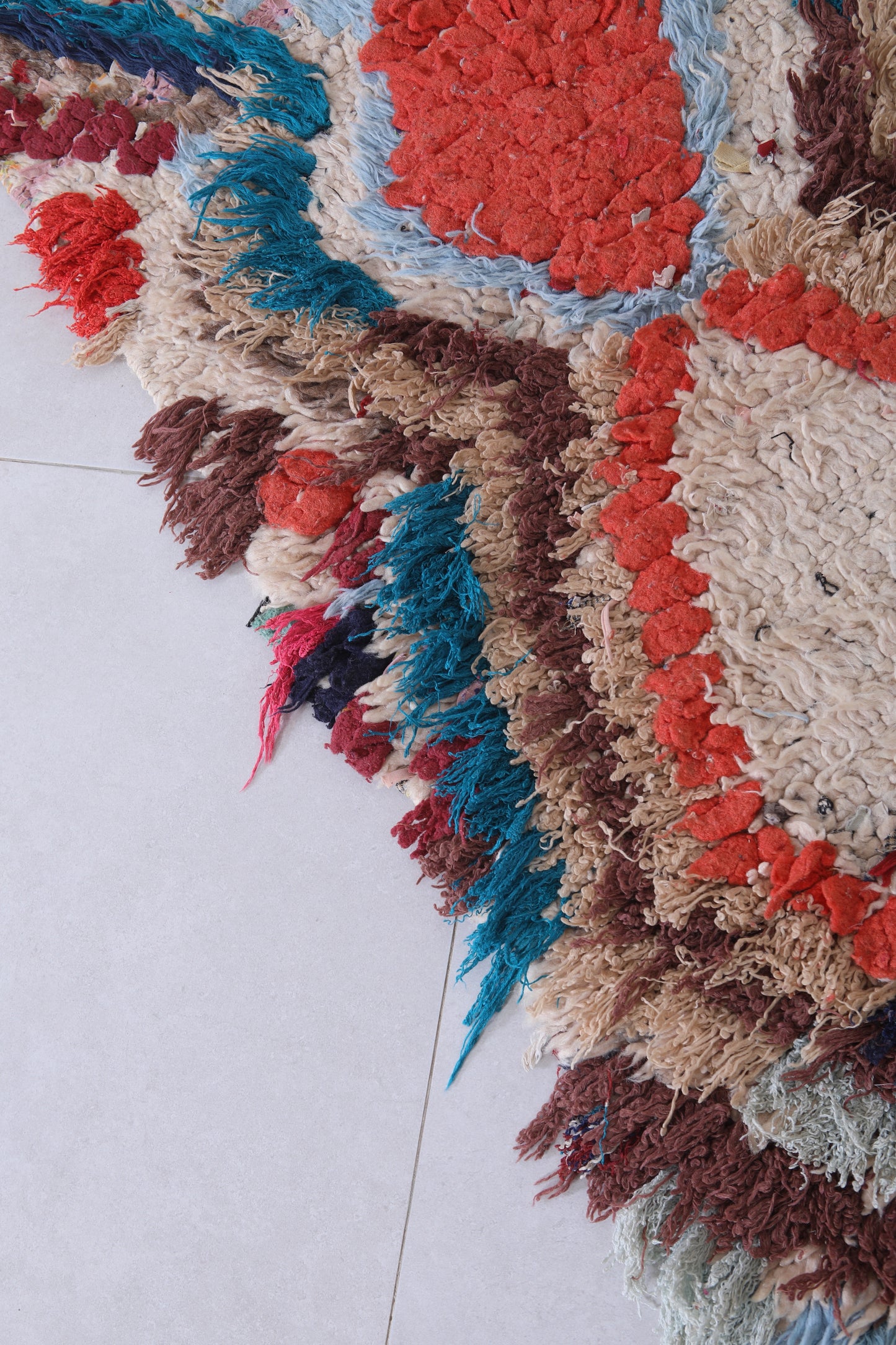 Moroccan rug 1.9 X 4.8 Feet